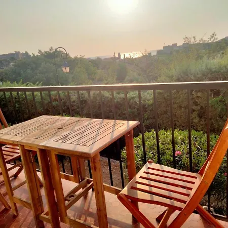 Ambeille * Κολιούρ